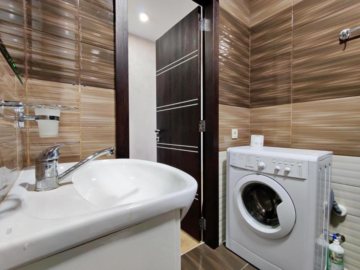 Vip Apartments Sovinion โอเดสซา ภายนอก รูปภาพ