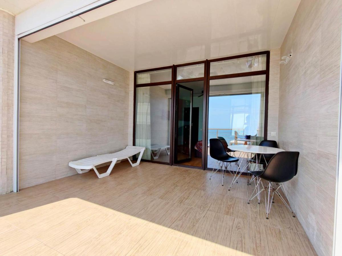 Vip Apartments Sovinion โอเดสซา ภายนอก รูปภาพ