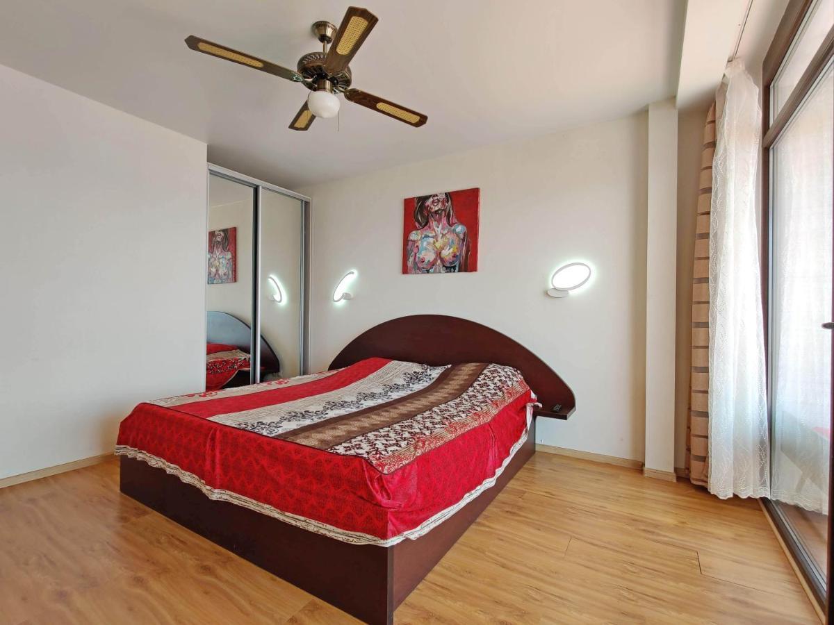 Vip Apartments Sovinion โอเดสซา ภายนอก รูปภาพ